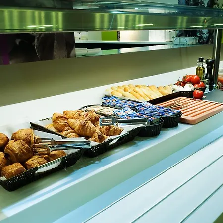 Ibis Styles Torrefarrera Hotel Torrefarrera