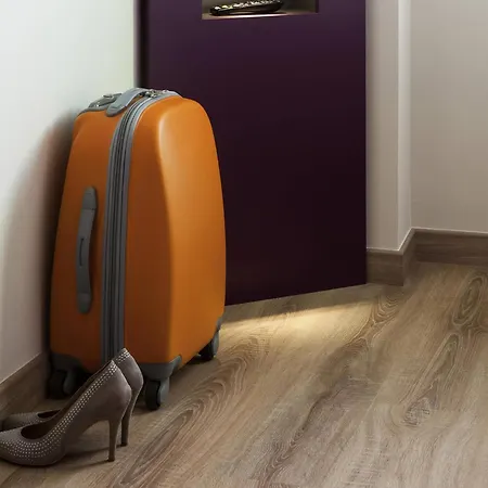 Ibis Styles Lleida 2*