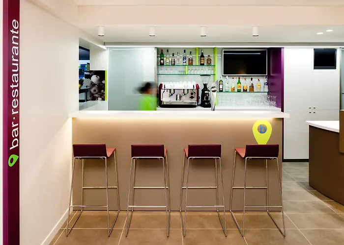 Ibis Styles Lleida Otel Torrefarrera