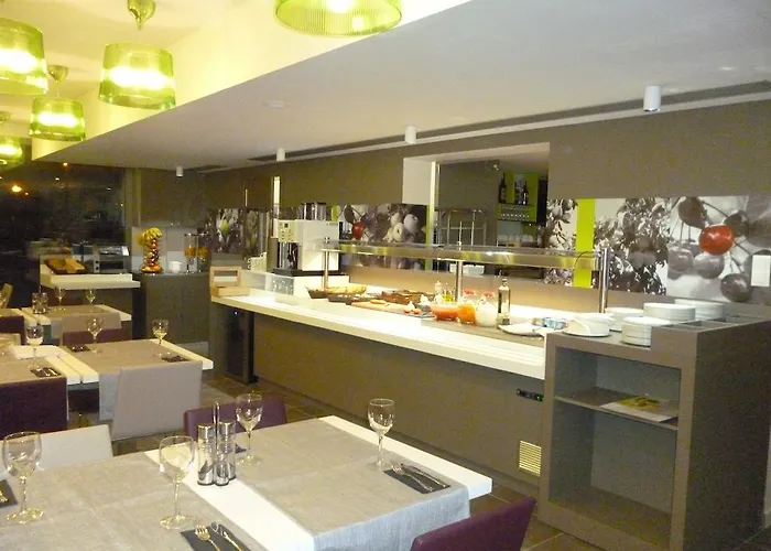 Otel Ibis Styles Lleida 2*