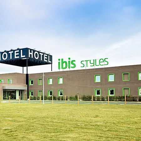 Hotel Ibis Styles Lleida 2*