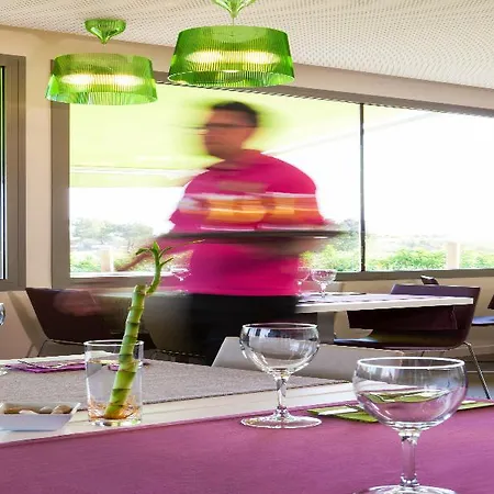 Ibis Styles Torrefarrera Hotel