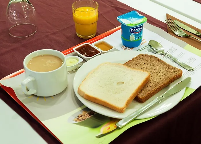 Ibis Styles Lleida מלון 2*