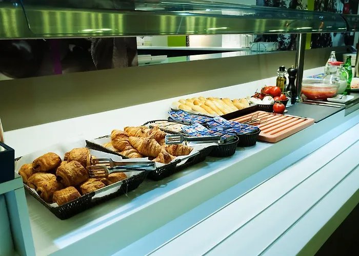 Ibis Styles Lleida Hotel Torrefarrera