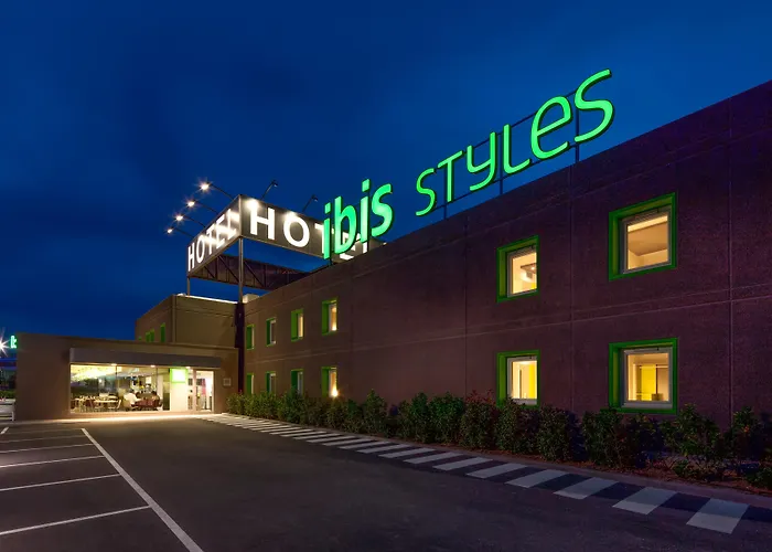 Hotel Ibis Styles Lleida 2*