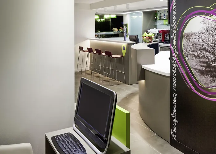 Ibis Styles Lleida 2*