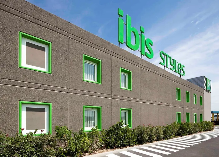Hotel Ibis Styles Lleida Torrefarrera