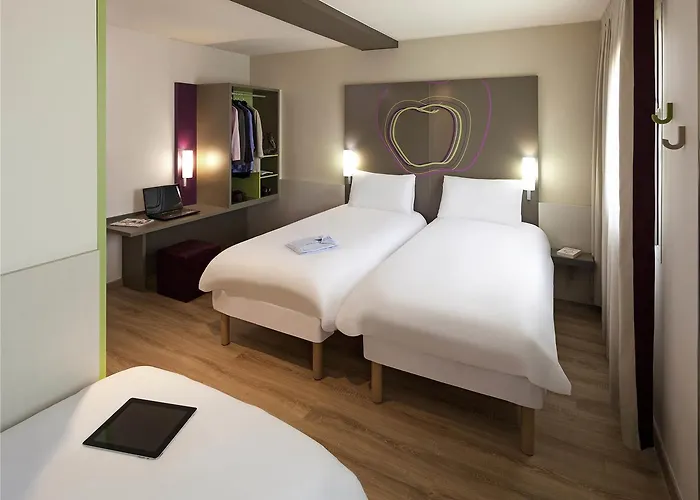 Ibis Styles Lleida 2*